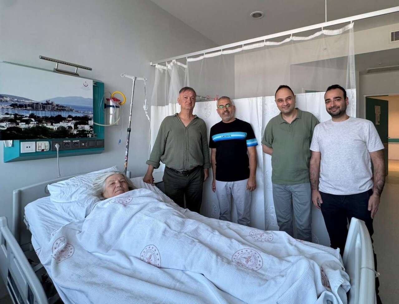 Muğla Eğitim ve Araştırma Hastanesi’nde Lazer Teknolojisiyle İki Başarılı Ameliyat 3